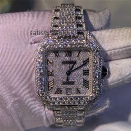 Reloj de diamantes moissanita luminoso con números romanos y esfera cuadrada de lujo de alta calidad