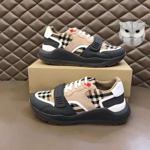 Haute qualité Hommes Casual Sports de plein air Sandales Mocassins Classique Tassel Wedding Party Chaussures en cuir Plus Flats designer Driving Shoes