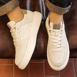 Hoge Kwaliteit Mannen Casual Schoenen Echt Leer Heren Sneakers Handgemaakte Mannelijke Vulcaniseer Schoenen Luxe Lichtgewicht Zool Mode Skate Schoeisel Trainers AA0029