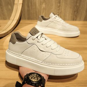 Zapatos casuales de alta calidad para hombre, zapatillas de deporte de cuero genuino para hombre, zapatos vulcanizados hechos a mano para hombre, suela ligera de lujo, calzado de Skate a la moda, zapatillas deportivas AA0017