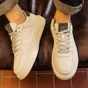 Hoge Kwaliteit Mannen Casual Schoenen Echt Leer Heren Sneakers Handgemaakte Mannelijke Vulcaniseer Schoenen Luxe Lichtgewicht Zool Mode Skate Schoeisel Trainers AA0035