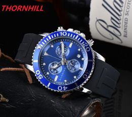 Hoge kwaliteit Heren Lumous Nightlight Horloge Automatische Beweging Zwart Rubber Siliconen Armband Sapphire Glas Casual Sport Mens Polshorloge