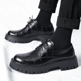 Hoge Kwaliteit Mannen Streetwear Mode Business Casual Dikke Platform Lederen Bruiloft Loafers Schoenen Harajuku Koreaanse 240102