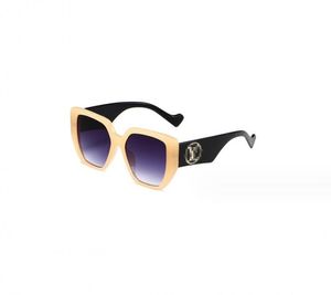 Haute qualité hommes femmes lentille polarisée lunettes de soleil de mode pour marque designer Vintage Sport lunettes de soleil 1059