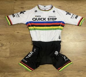 Hoogwaardige MEN039S Skinsuit Bodysuit Bicycle Jersey Cycling Wear 2022 Quick Step Pro Team met Power Band SizexS4XL6970794