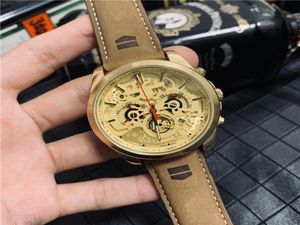 Men039 de haute qualité montre un mouvement automatique Mode marque mécanique montres en acier inoxydable Men de bracelet Sports 9696525