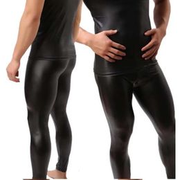 Alta calidad para hombre negro imitación patente cuero flaco lápiz pantalones PU estiramiento polainas hombres sexy clubwear bodywear pantalones 231225