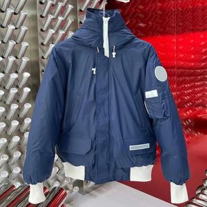 Diseñadores de marca para hombre de alta calidad Parkas Winter Warm Glacier Synonymous Series Canadiense Goose Down Jacekt Casual White Badge Parker Down Jacket