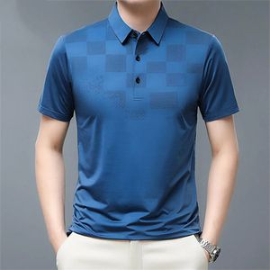 Haute qualité hommes polos 3D Plaid impression vêtements affaires décontracté à manches courtes chemise mode Design Style hommes 240328