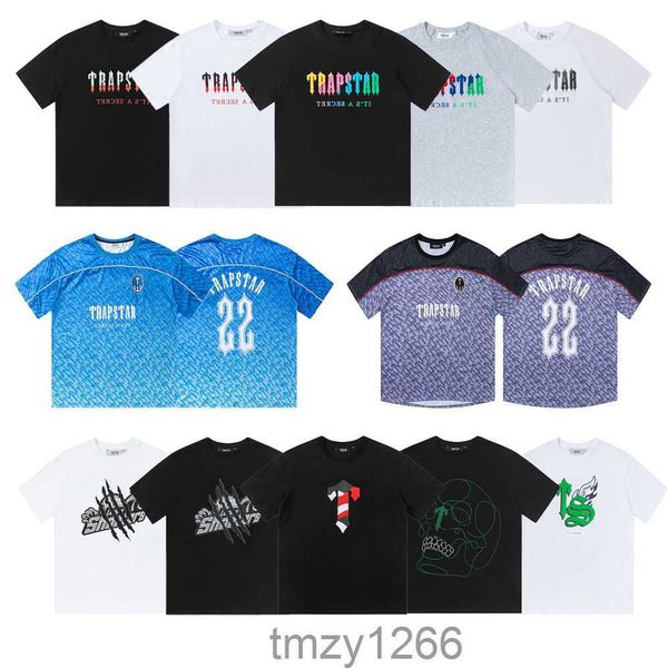 Camisetas para hombre de alta calidad Trapstar Shirt Diseñador Imprimir Carta Lujo Blanco y negro Gris Color del arco iris Verano Deportes Moda Top Manga corta A141 HBAD