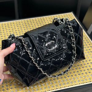 Nouveau sac de designer de haute qualité pour femmes Sac à bandoulière classique Fourre-tout Sac à bandoulière noir élégant
