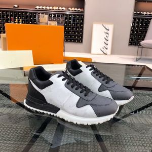 2021 Hoge kwaliteit nieuwe luxe designer beroemde casual schoenen voor mannen ademende lederen sneakers mannen sport casual schoenen maat 38-46