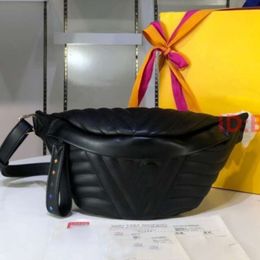 Les plus récents sacs de bumbag de haute qualité de haute qualité croix de luxe Luxurys Designers Sac à épaule Tempérament Fanny Pack Bum Bum 43644 Handsbags P 2822