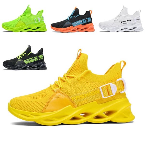 Haute qualité Non-marque hommes femmes chaussures de course lame chaussure respirante triple noir blanc lac vert volt orange jaune baskets pour hommes baskets de sports de plein air taille 39-46