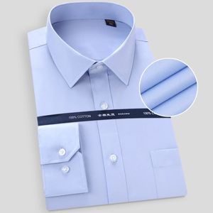 Haute qualité sans repassage hommes robe à manches longues chemise solide mâle grande taille coupe régulière rayure chemise d'affaires blanc bleu 240318