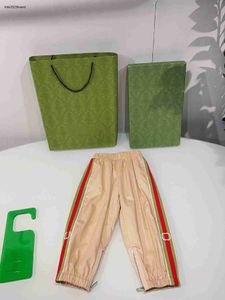 Hoge kwaliteit broek voor meisje jongen Maat 100-160 CM Side veelkleurige streep stiksels babybroek mode Kinderen broek Sep20
