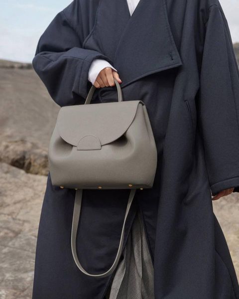 Mode de haute qualité Numéro Nano Un Nine Sac cosmétique Femmes Véritable Poignée supérieure en cuir Cross Body The Totes Sac Luxurys Designer Mens Grande Ville Embrayage Sacs à bandoulière