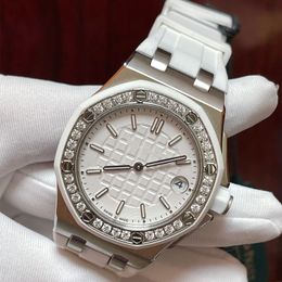 Quartz Movement Women's Watch van hoge kwaliteit 37 mm Case roestvrij staal Silicone Band Fashion Personality Diamond Designer Watch Luxe horloges 2022