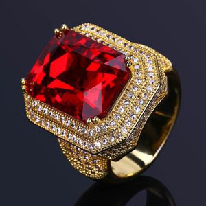 Hoge kwaliteit Real Copper Ruby Ringen Super Shiny Micro Diamond Red Gemstone Punk Finger Bling Iced Out Sieraden Mannen Hip Hop Rock Rapper Accessoires Bijoux Maat 7-11