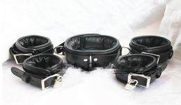 Meugle de chouchouts en cuir réel de haute qualité pour poignet à la cheville Cuffs Cuffs avec verrouillage des jouets sexuels pour adultes bdsm bondage6486349