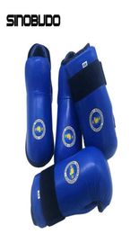 Redblue van hoge kwaliteit ITF Taekwondo PU Leerhandschoenen Foot Guard enkelhandschoenen Martial Arts Karate Training Protector Equipment 2113491925