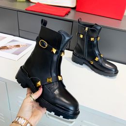 Valentinoity Bottes de rivet de haute qualité Vlogo Boot de talon Designer Femmes Winter Le cuir en cuir chaussure de cheville sexy