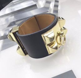 Bracelet en cuir véritable à rivets de haute qualité pour femmes, cuir lisse, 6689361