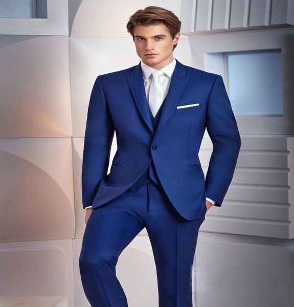 Tuxedos Royal Blue de haute qualité costumes de mariage pour hommes à un bouton Portez trois pièces
