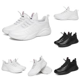 Chaussures de course de haute qualité pour hommes Femmes Triple Black White Le cuir plate-forme sportive Sneakers Sneakers pour hommes Trainers Brand Homemade Made in China 36-45