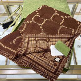 Hoge kwaliteit sjaalontwerper Nieuwe klassieke Britse geruite katoen Dames Kwaliteit Luxe kasjmier sjaals voor dames Herfst- en wintersjaal met doos en accessoires