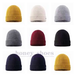 2022 vente de haute qualité chapeaux d'hiver bonnet hommes femmes loisirs tricot polo bonnets Parka couvre-chef casquette amoureux de plein air mode hivers tricotés chapeaux crâne casquettes H1