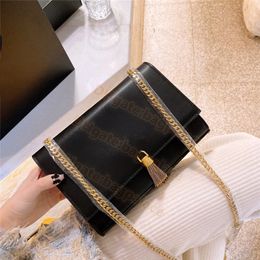 Schouderkettingzakken luxueuze luxe designer tas goud groothandel formele dames dames kettingen lederen handtassen cross body clutch bakken flap 23 cm