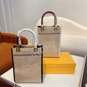 Sacs à main d'épaule de haute qualité Mini sacs de créateurs femmes sac à main en cuir souple Crossbody luxueux Fashion Shopping Purse