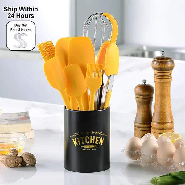 Silicone de haute qualité Ustensiles de cuisson Ensemble d'aliments de qualité inférieure bâton beurre grattoir Brosse Eggbeater gâteau Ensemble de cuisson avec boîte de rangement de cuisine Outils