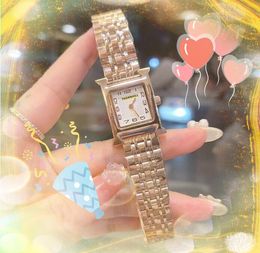 Haute qualité petit cadran carré montres tout en acier inoxydable femmes horloge bracelet quartz batterie chiffres numériques montre étanche cadeaux d'anniversaire de la mère