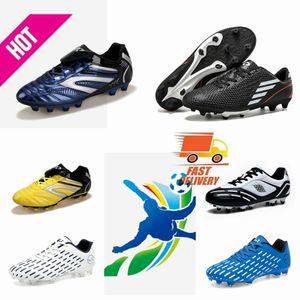 Chaussures de sports de haute qualité Chaussures de football sanguin Hot Boots de football avec bordure blanche Air à air-choc Absorption antidérapante 35-45