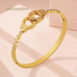 Bracelet de menottes en acier inoxydable de haute qualité pour femmes, bracelets classiques à serrure dorée, zircone cubique, bijoux de mode féminins, cadeau 240110