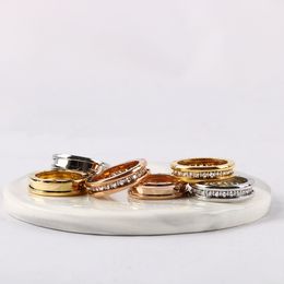 Bague en acier inoxydable de haute qualité pour hommes et femmes, cadeau de saint-valentin, bague de Couple, bijoux taille 6-11