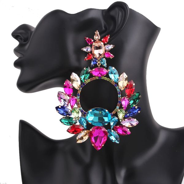 Boucles d'oreilles de haute qualité surdimensionnées rondes brillantes pour femmes, bijoux à la mode, accessoire de soirée de mariage 240320