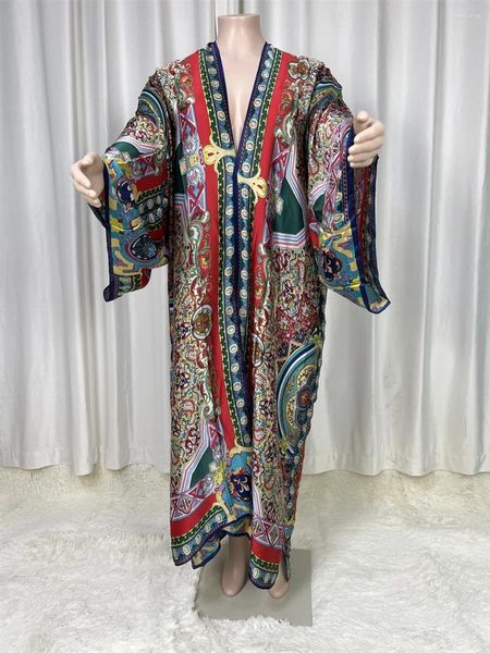 Femmes d'été de haute qualité Muslim Middle East Boho Print Silk Kaftan Maxi Robe Beach Bohemian Imprimé Long