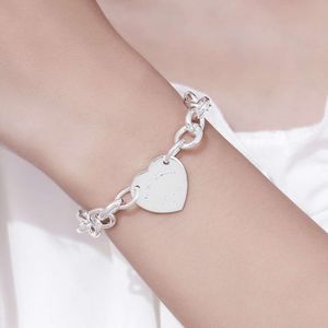 Bracelet familial T de haute qualité pour femmes, chaîne épaisse, breloque de haute qualité, pendentif en forme de cœur fabriqué à la main