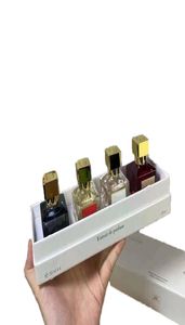 Alta calidad El conjunto de perfumes de vestuario de fragancia Extrait de perfum Rose Rose Oud Stain Mood 430ml Entrega rápida3380735