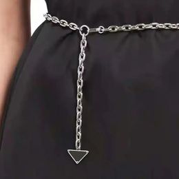 Hoge kwaliteit taille ketting riem modeontwerper luxe casual taille ketens voor dames feestkledingmerken klassieke letter p zilveren tailleband