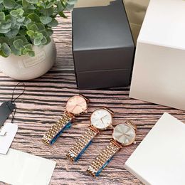 Reloj de alta calidad Relojes con movimiento de cuarzo completamente automático Correa de acero inoxidable de 32 mm Reloj de pulsera para mujer Relojes de diseño a prueba de agua Relojes de pulsera de regalo