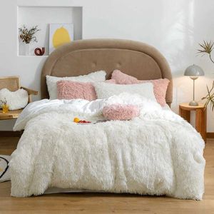 Hoogwaardige winter Super warme beddengoedset mode dekbedden beddengoed set fleece dekbedoverkuip kussensloop dikke bed set