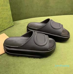 Haute qualité femme pantoufles mode sandales plage épaisse 664 plate-forme de pantoufle Alphabet dame diapositives plates en cuir par chaussure02 01