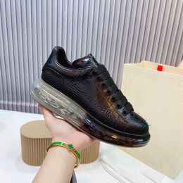 Hoge kwaliteit dames- en herenschoenen designer luxe merk platte sneaker koppels gecontracteerd uniek ontwerp erg mooi met doos en stofzak jnhi00002