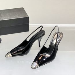 Femmes de haute qualité Slingback Sandal Point Toes Pumps Fashion Pumps de mariage en cuir authentique Miroir de qualité Doch Tores avec boîte