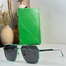 Gafas de sol de alta calidad para mujer, gafas de sol de diseñador para hombre con montura irregular, gafas de sol de lujo para exteriores, gafas de sol para conducir, regalo de Navidad