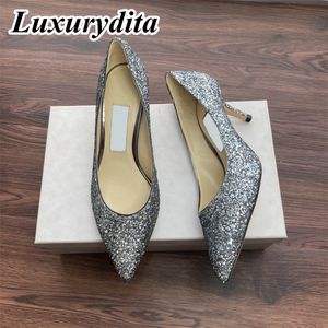 Sandales pour femmes de haute qualité pompes en cuir Sole Fête Stiletto Patwalk Luxury Pointy High Heels Designer Trend Flat Ballet Chaussures Fashion Talon Moule GJC 1973